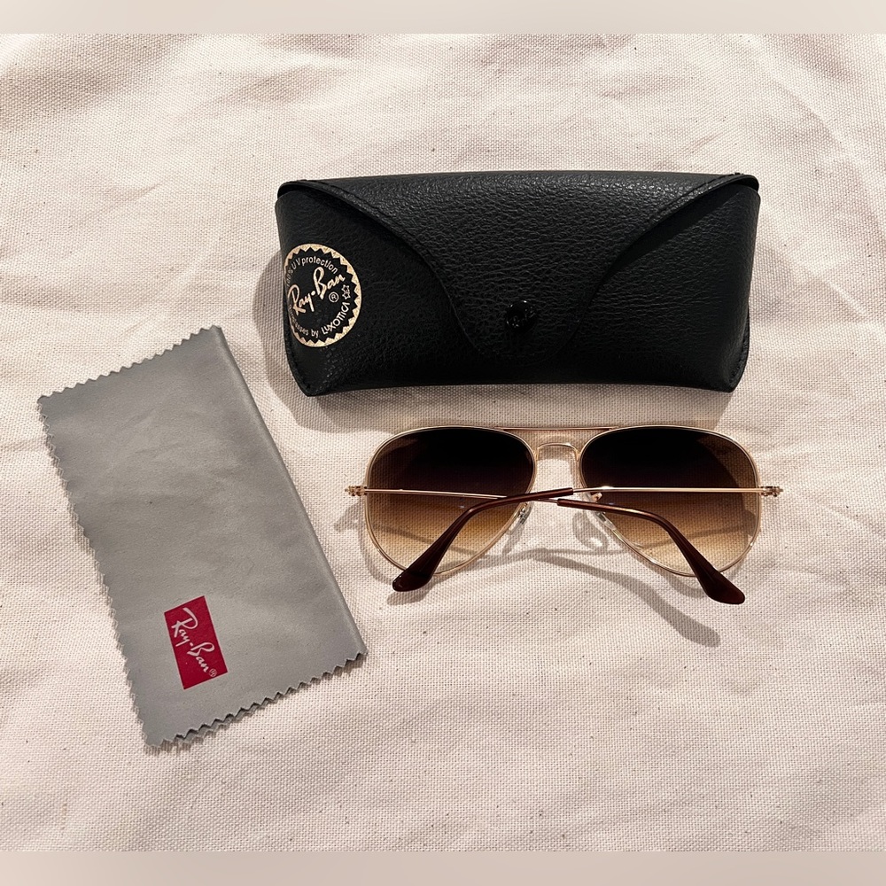 Ray Ban Aviators - Picture 5 of 5